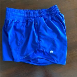 LuluLemon women’s shorts size 2 blue new